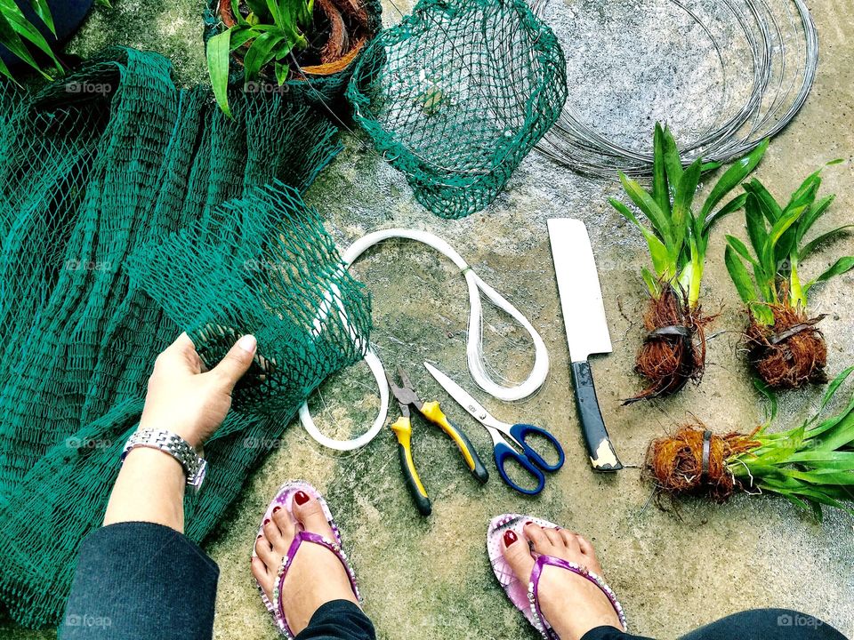 Making a hanging pot