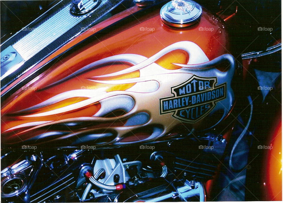 Harley Davidson flame paint