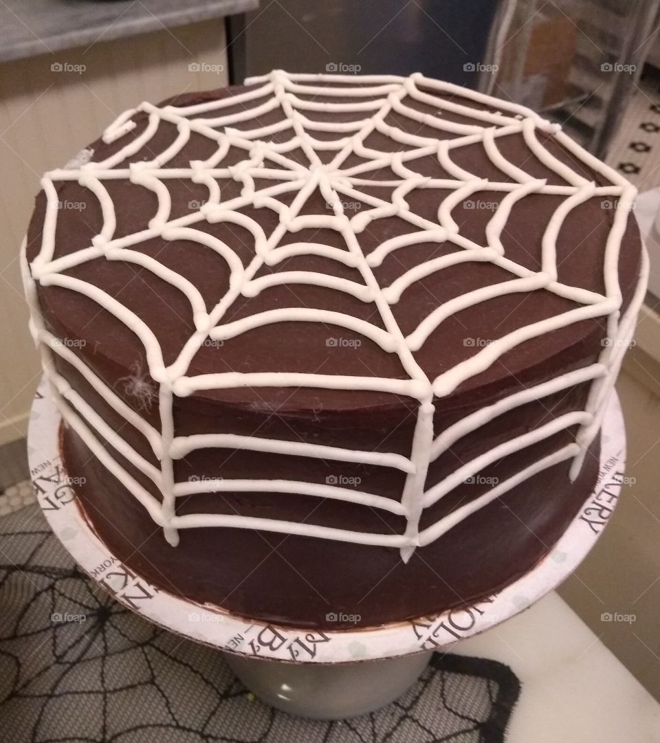 Halloween Spiderweb Cake