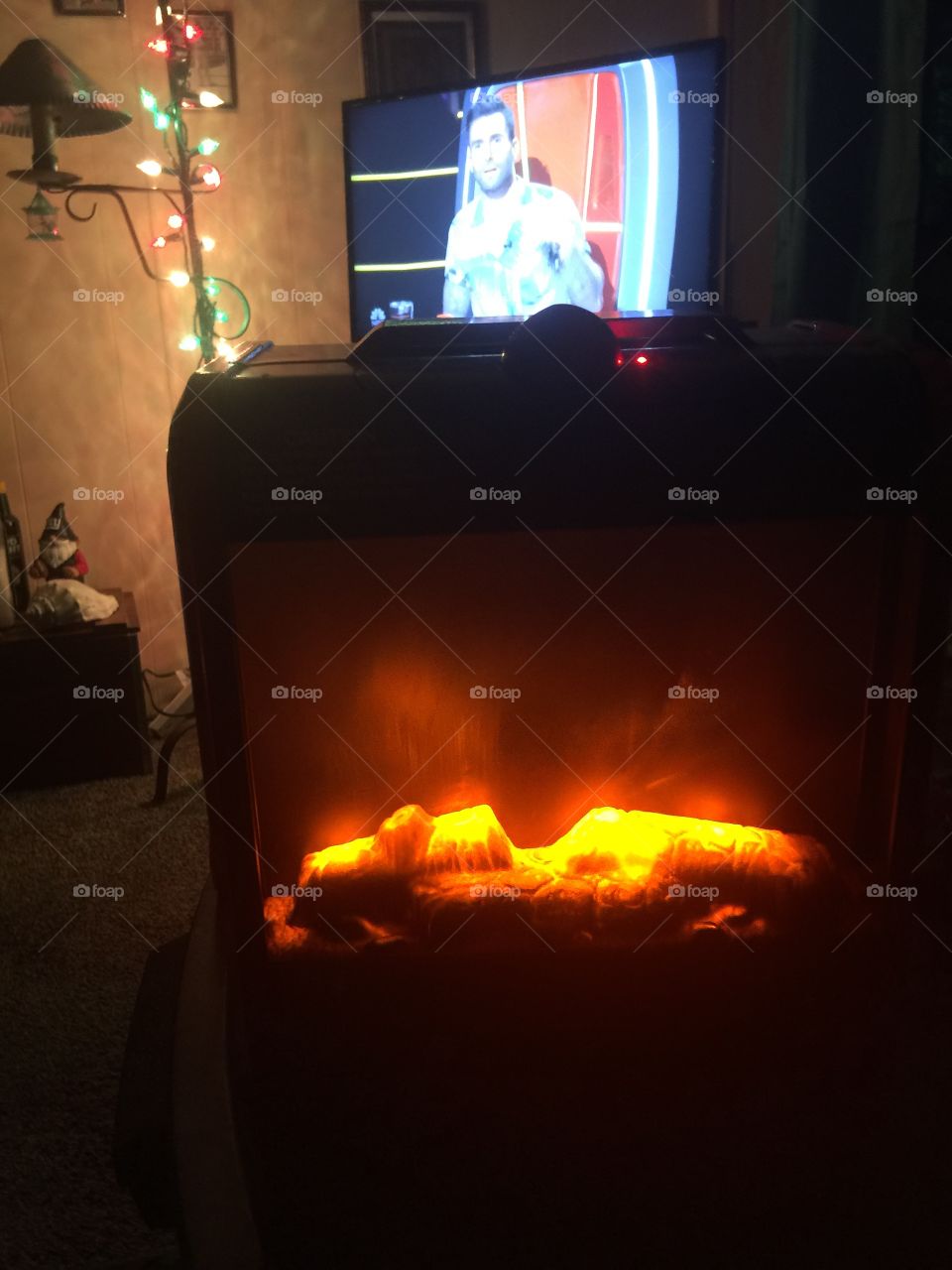 Watching the voice with Adam Levine nice and warm and toasty 