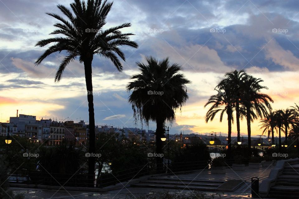 Sunset over Sevilla 