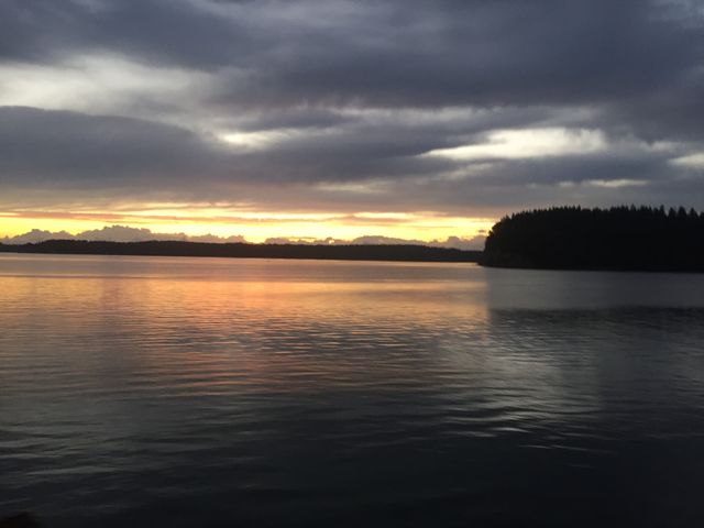 Goldenseascape4