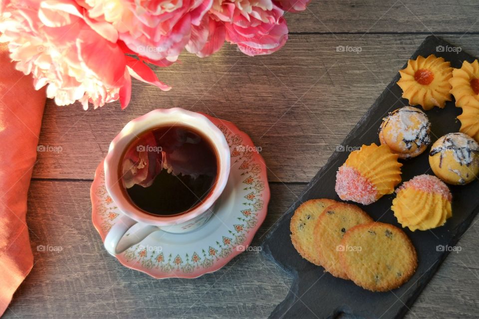 Morning with cookies and coffee 