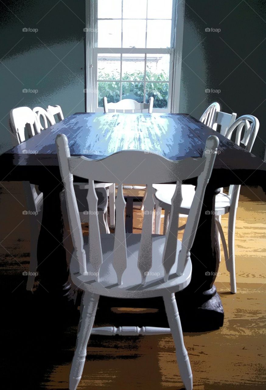 empty table 2