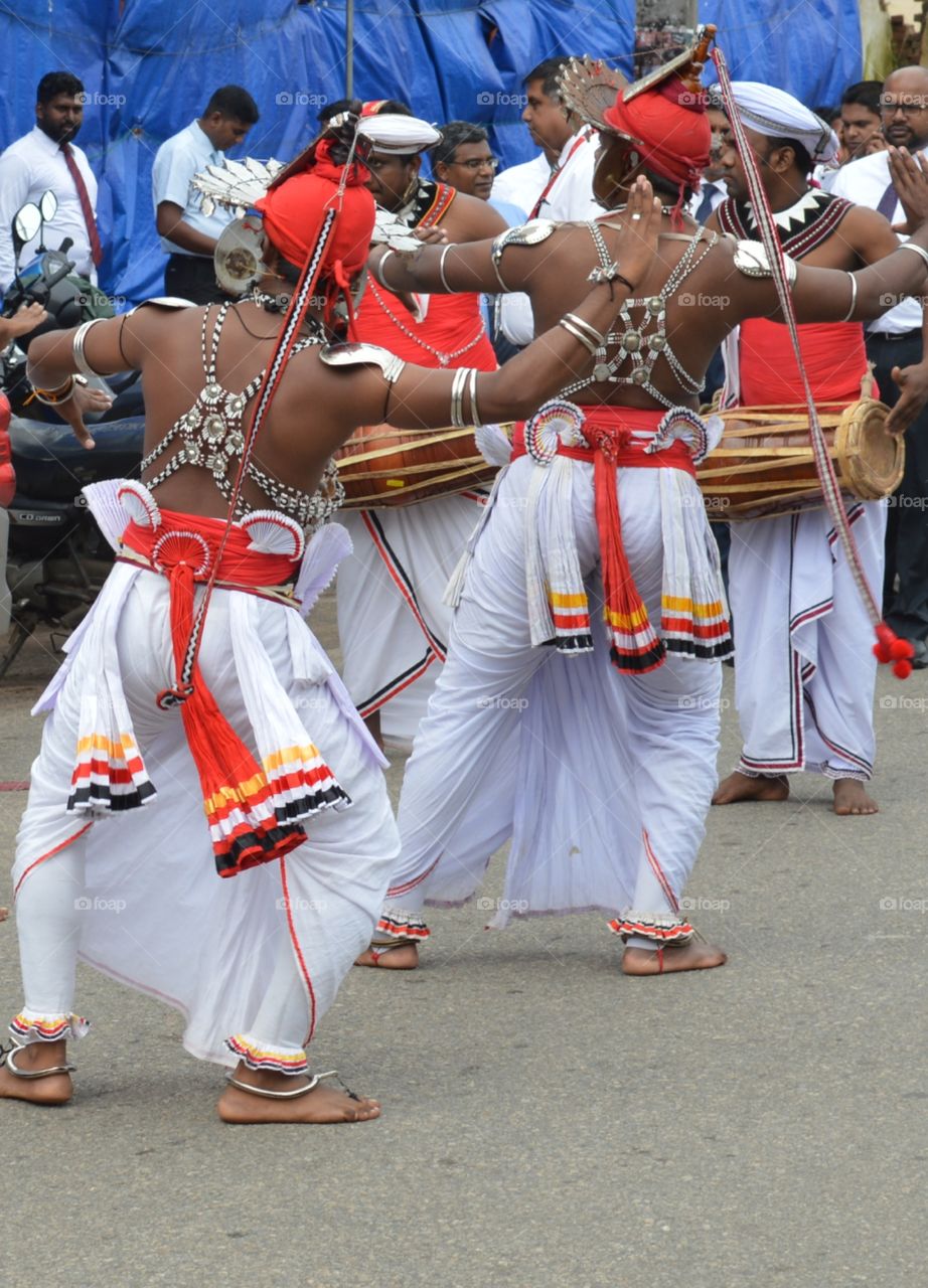 srilankan dancers