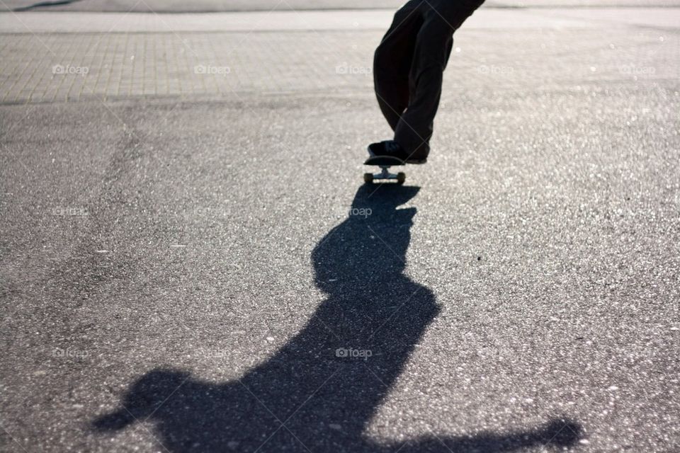 Skateboard.