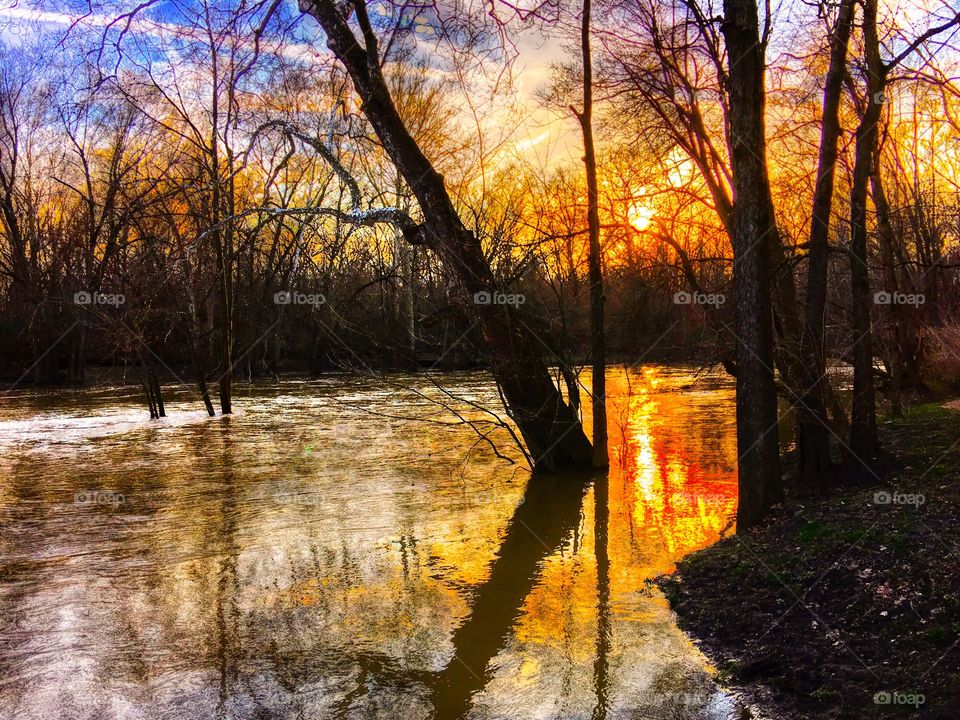 Cool sunset over the white River 