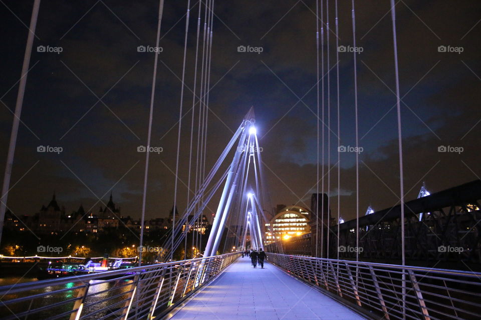 Hungerford Bridge