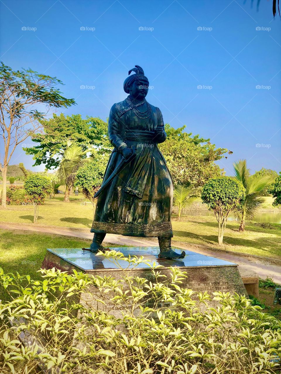 Statue