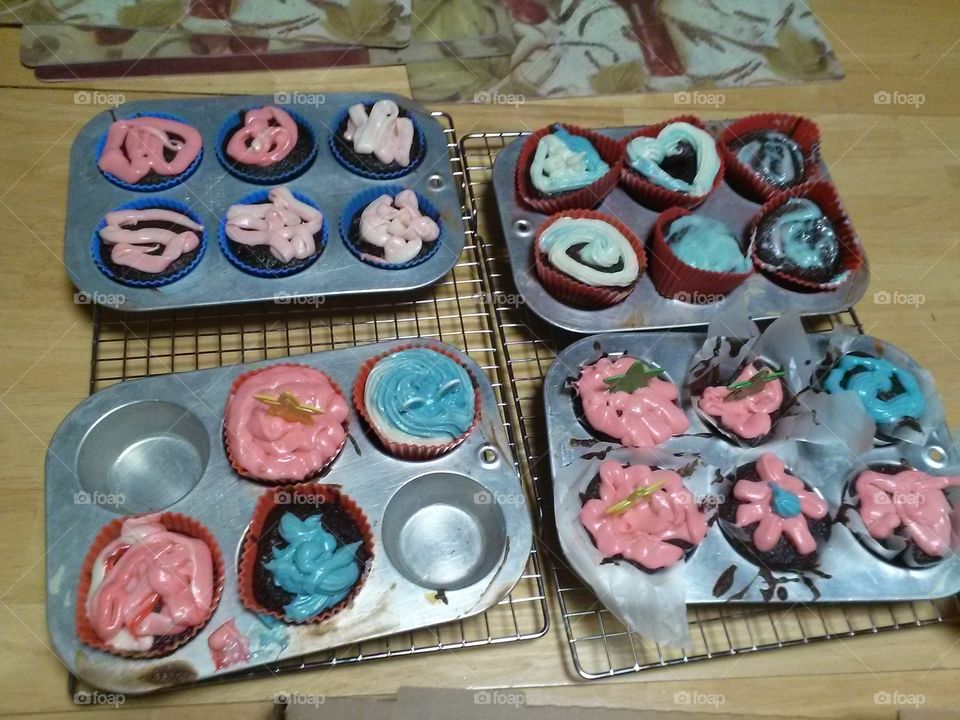 Making Cupcakes w Kids!