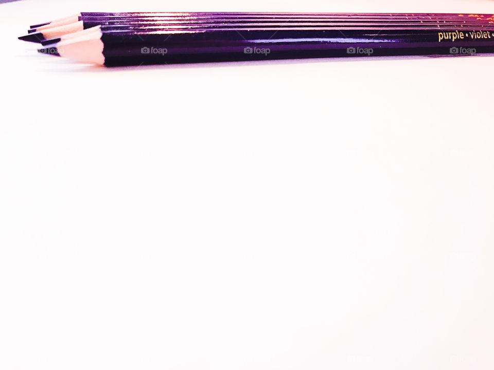 Purple pencil set