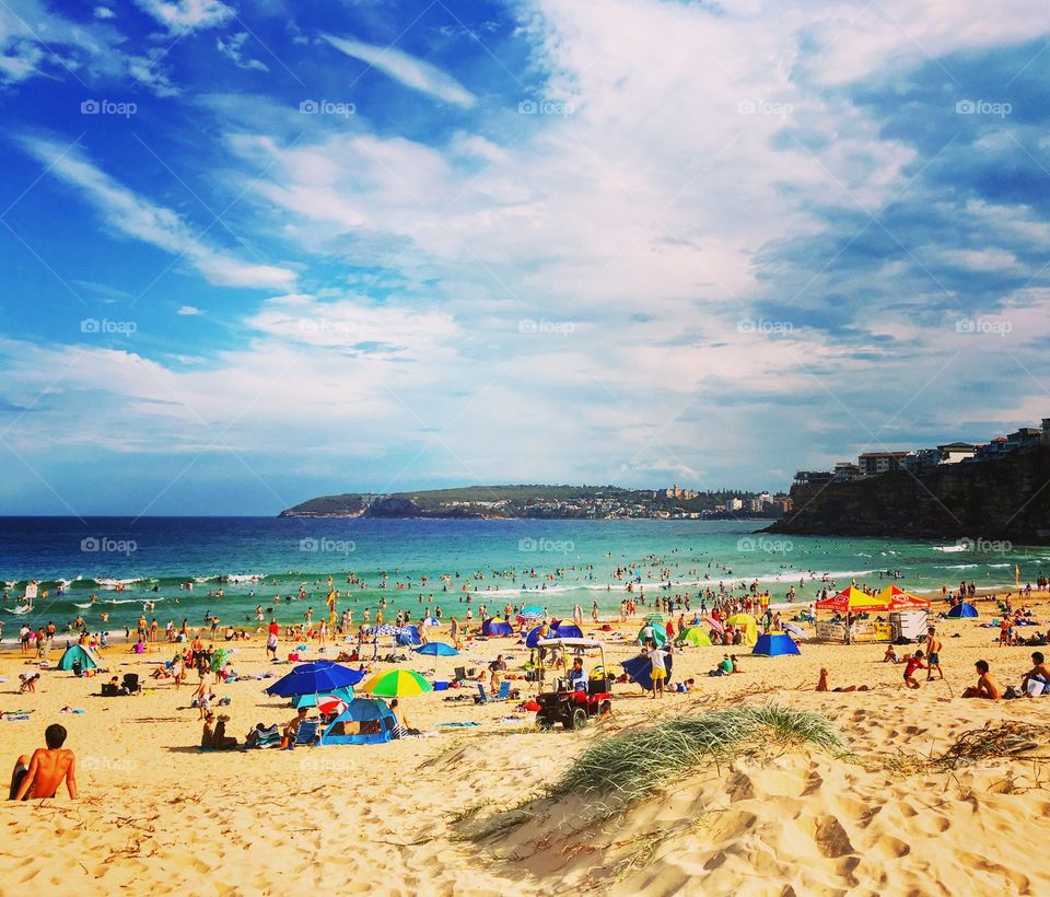 A beautiful sunny day at Freshwater beach Sydney 