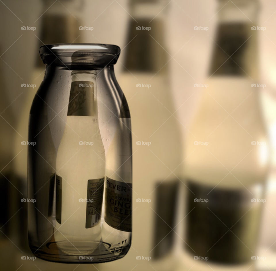 Lens effect on my drink using a bottle 