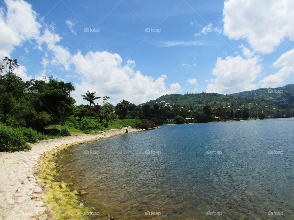 Kivu lake shore
