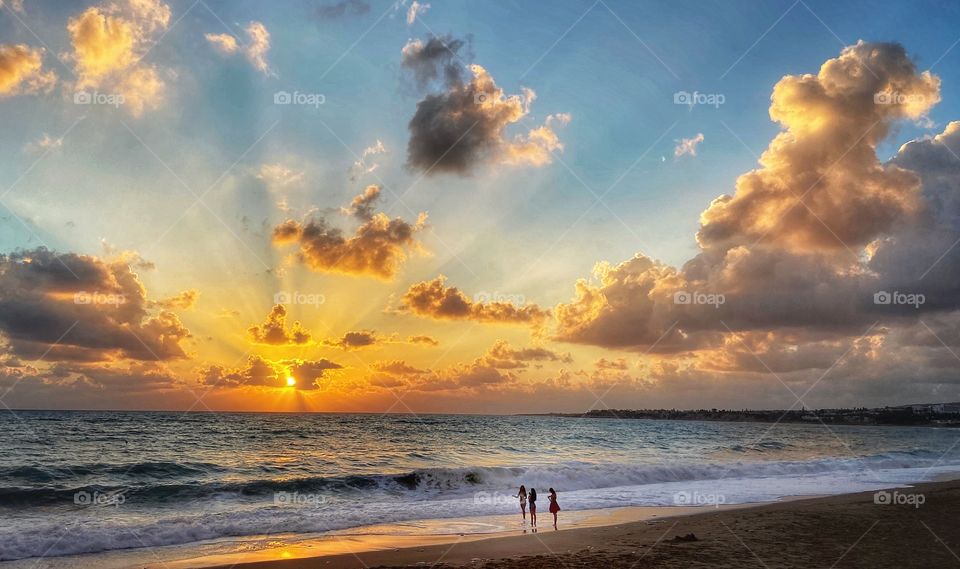 An amazing sunset in Paphos , Cyprus. A truly amazing moment worth admire. 