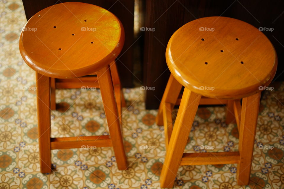 ooden stools