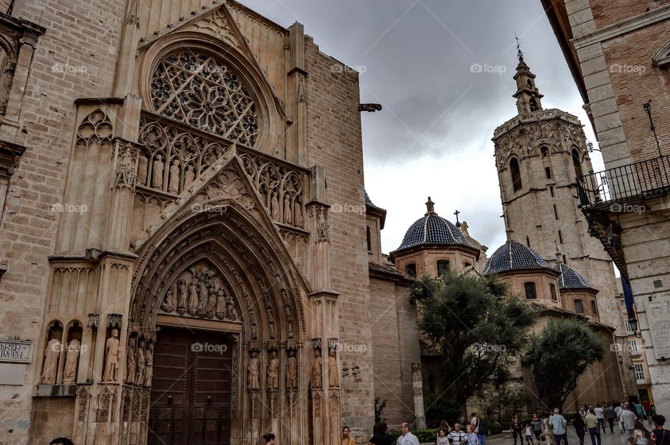 Catedral de Valencia. Puerta de los Apóstoles y Miguelete, Catedral de Valencia (Valencia - Spain)