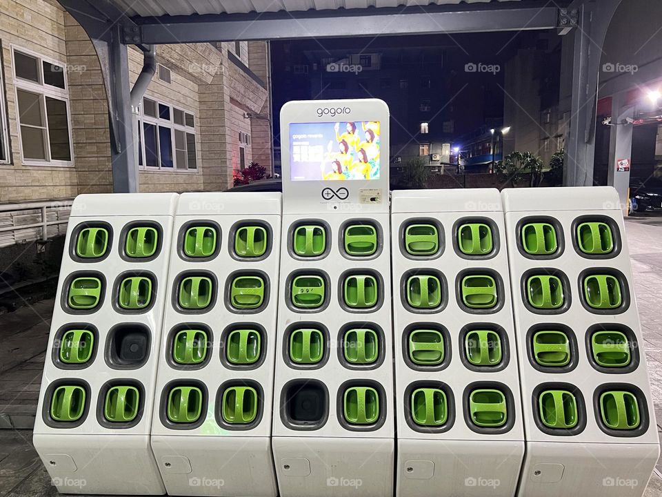 Electric Locomotive Charging Station