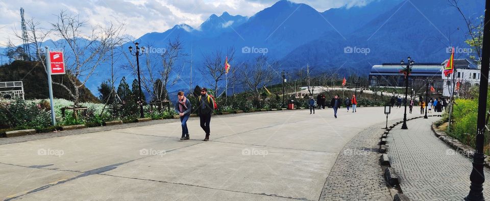 Travel made me most happiest Man in the World and especially mountain 🏔️ trekking view is the one of most beautiful scenic destination drug ever . Actually Mountain lovers would feel it . Adventurous trip to Vietnam .