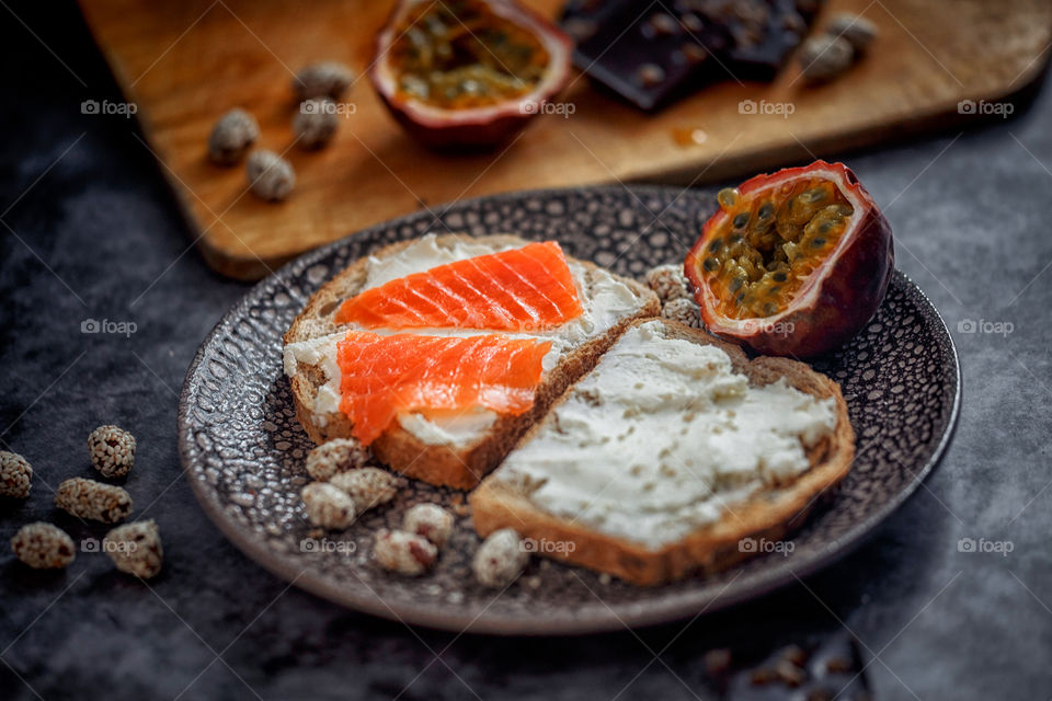 Toasts with cream cheese and fish 