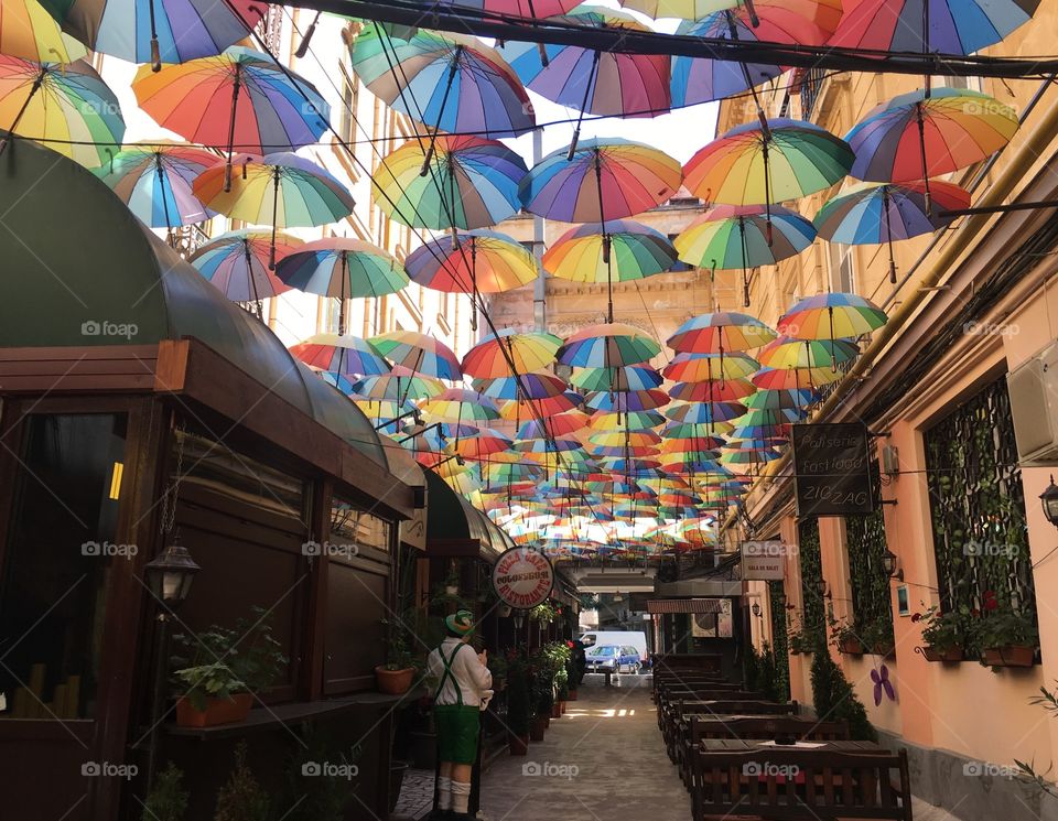 Umbrellas street 