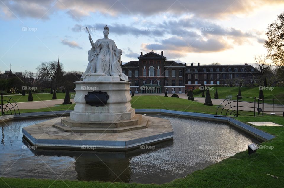 London kensington gardens view