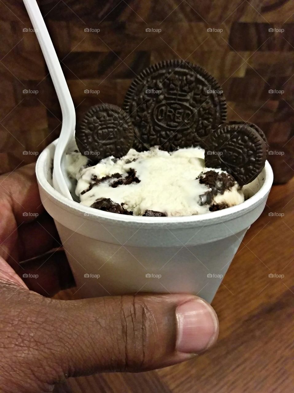 Oreo cookie ice cream