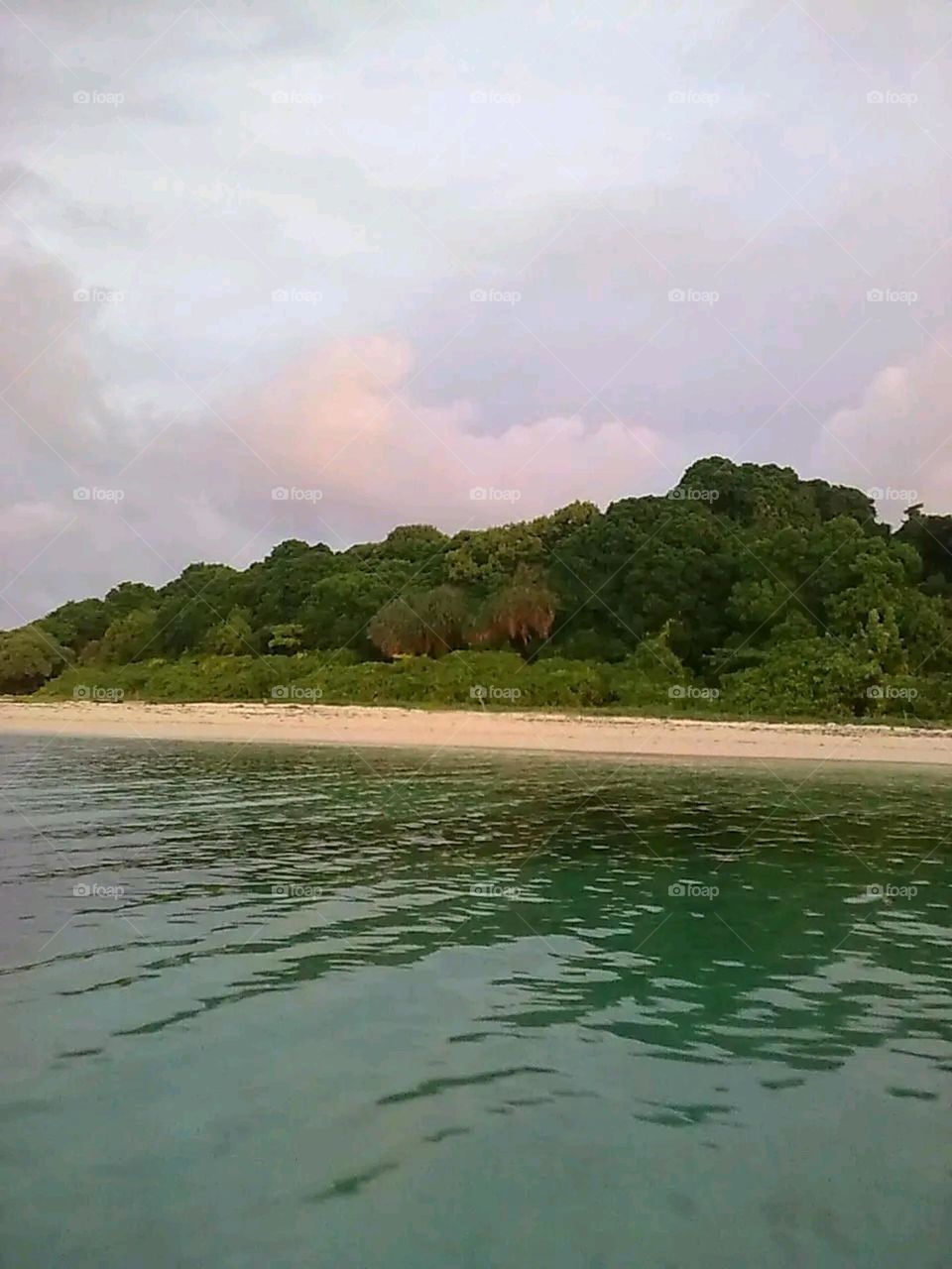 Aproaching the Island of Alotao in Papua New Guinea