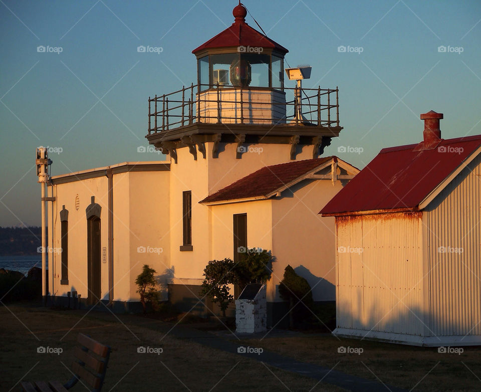 buildings lighthouse no point by kenglund