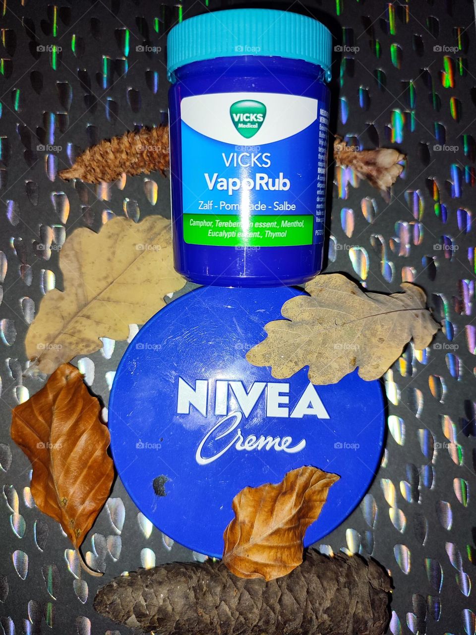 Vicks Pot for Cough & Nivea crem