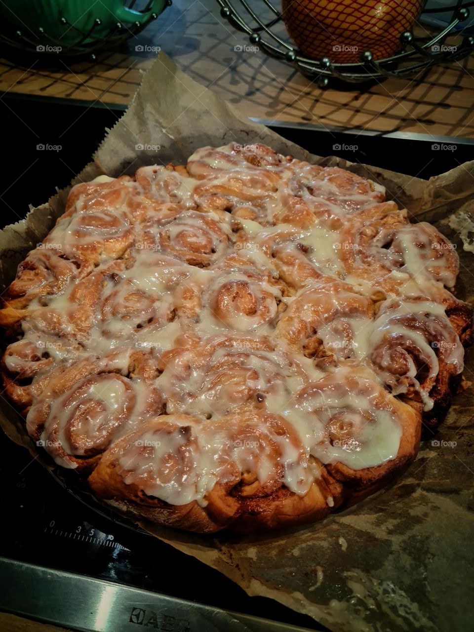 Cinnamon rolls from dutch oven