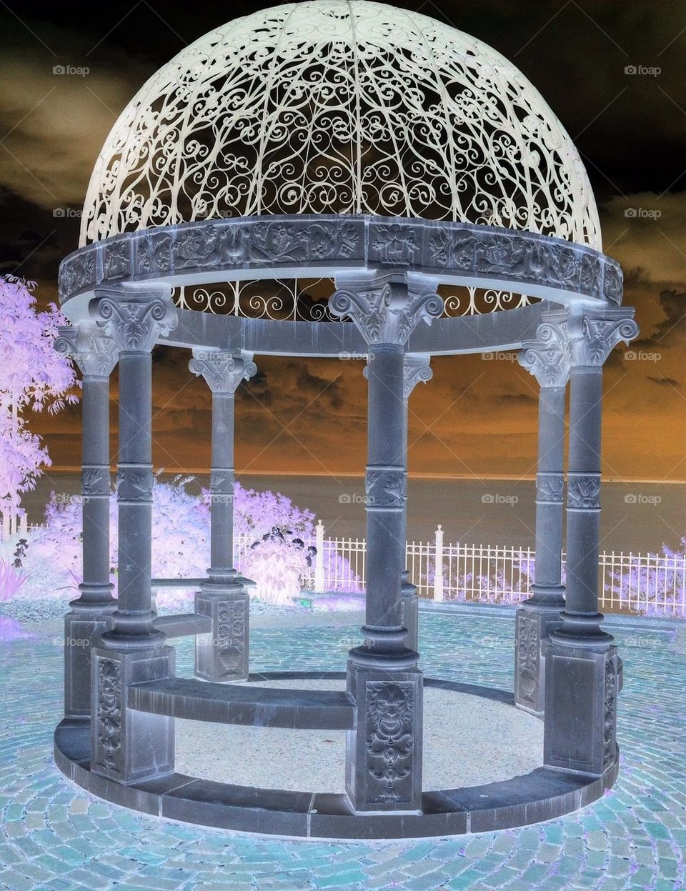 Inverted gazebo