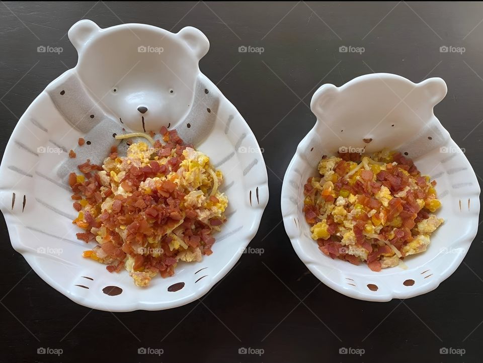 food for kid white bear