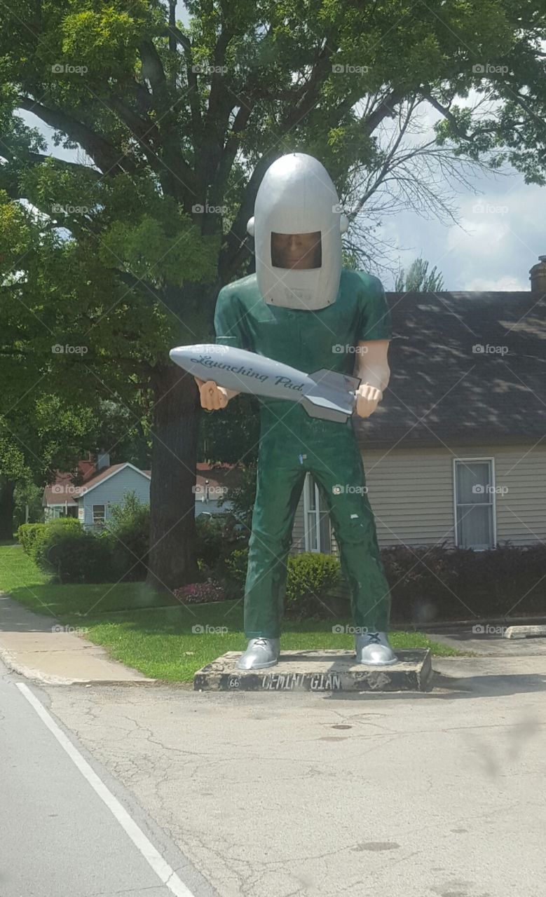 Astronaut on Route 66