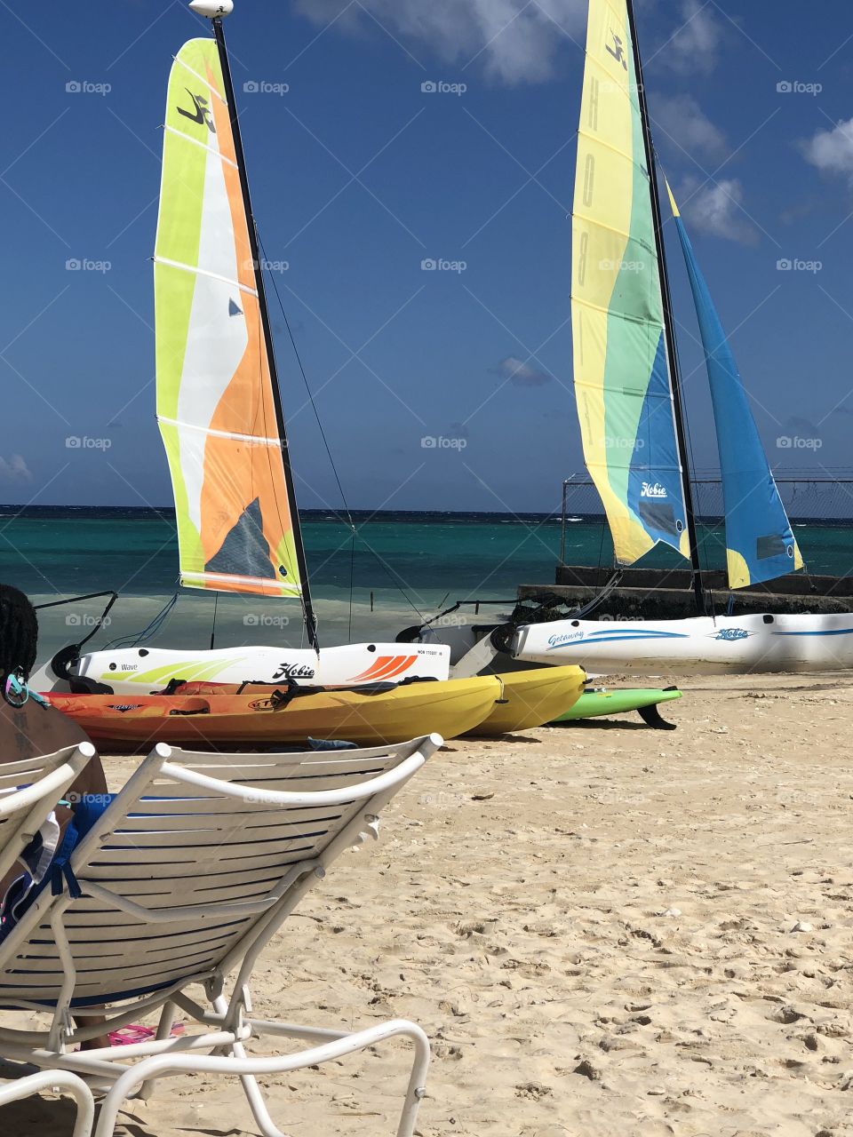 Summertime in December in Ocho Rios Jamaica mann. Every time I look at this pic it reminds me of beautiful summertime and soaking it up. Waters so blue and sand between the toes.....take me back now!