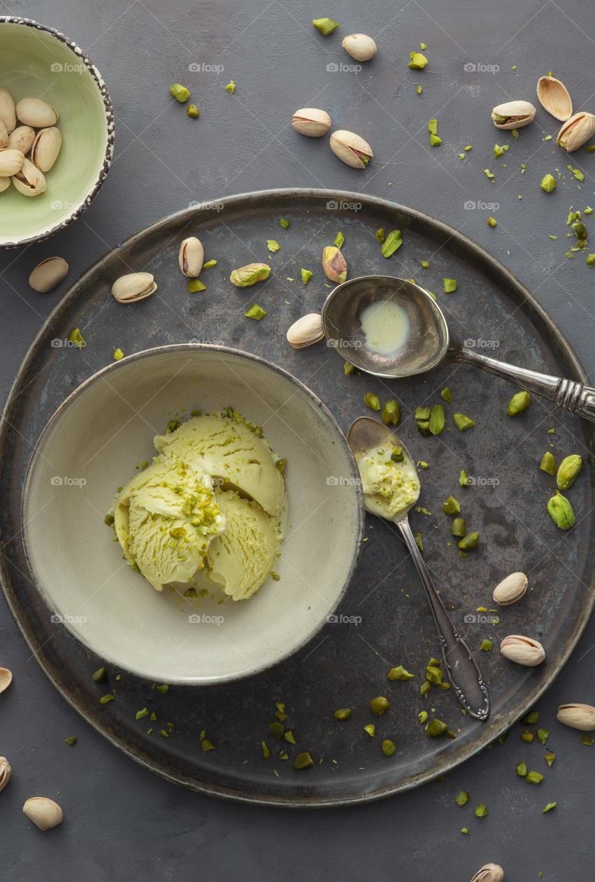 pistachio ice cream