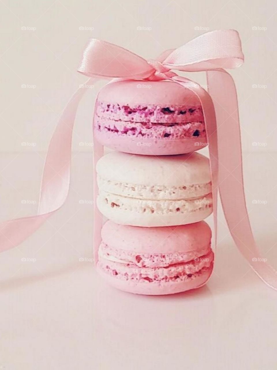 Barbi style macarons