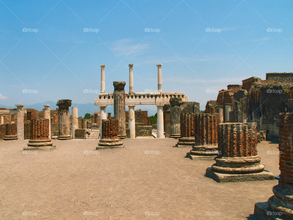 ruins pompeii by iodon