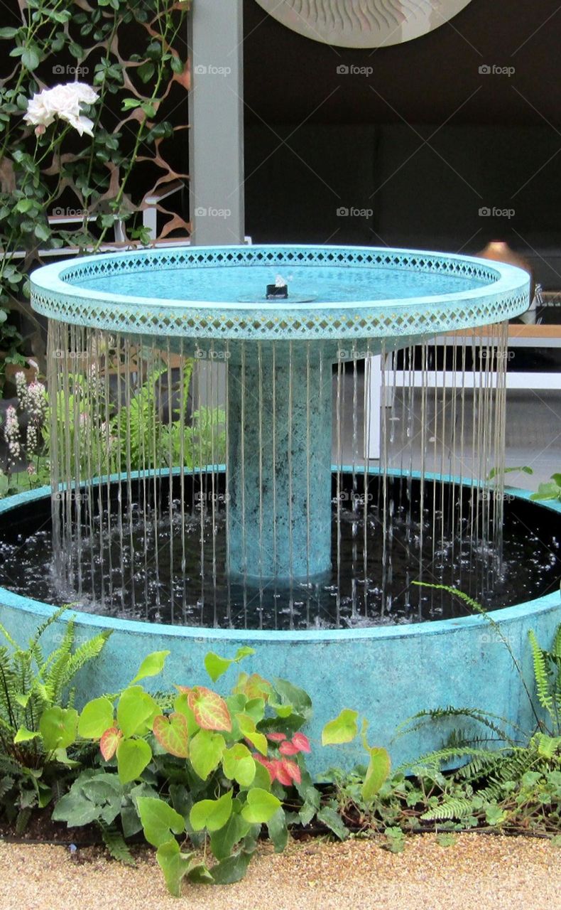 Garden water feature