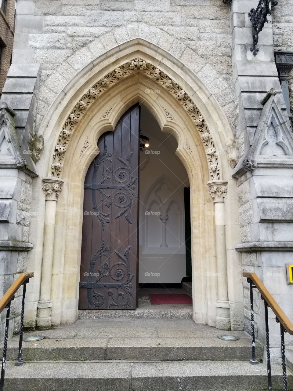 Perception
As one door closes, another is opening. Opportunity, hope, & faith are in the eye, the soul, of the beholder. This place remains symbolic of hope & triumph. Irish peoples of the past swayed their luck from English rule, through this door.