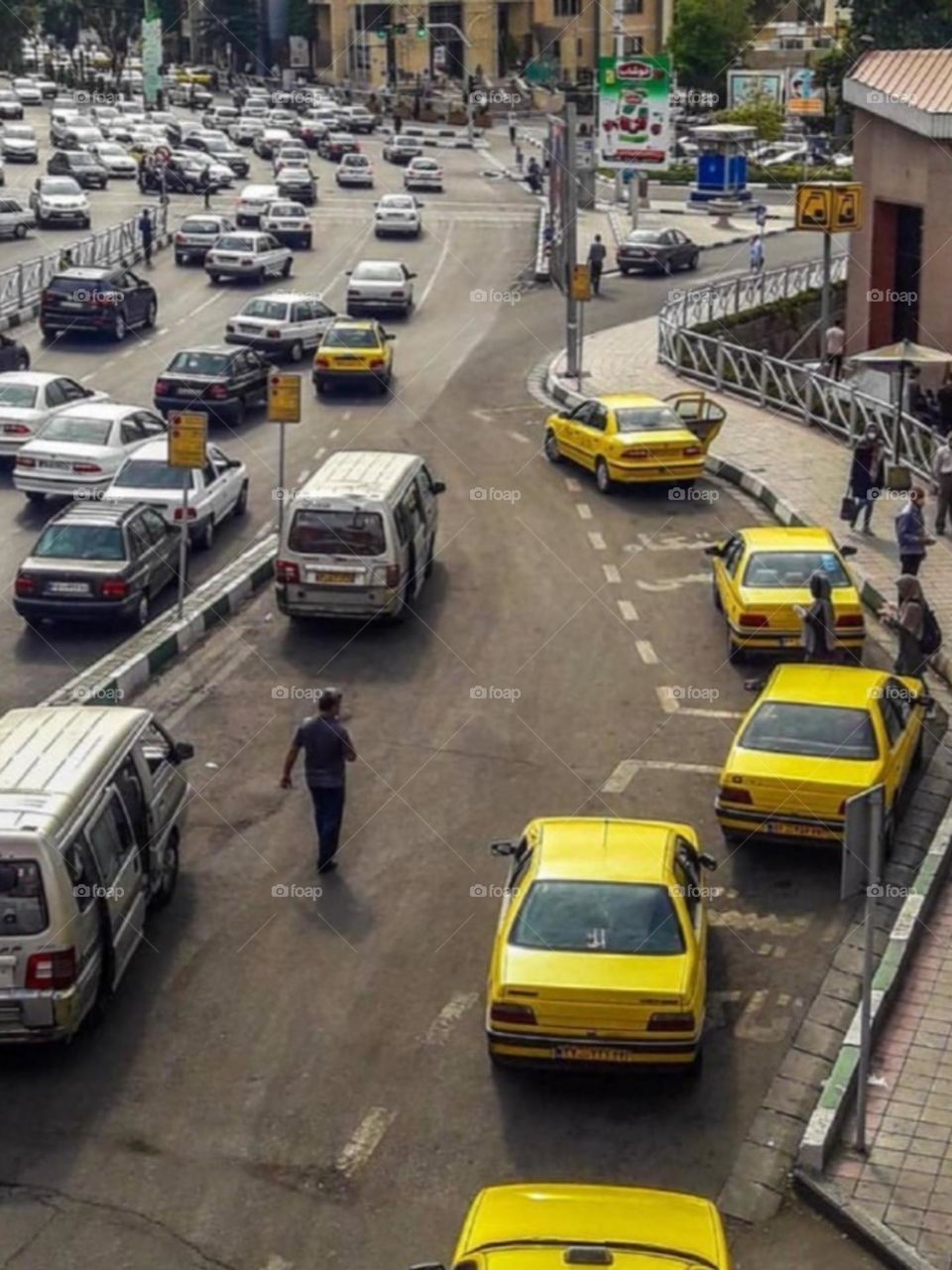 There are problems with cars, traffic and transport in every city.. But the view of the cars and taxis and crowd can be so beautiful