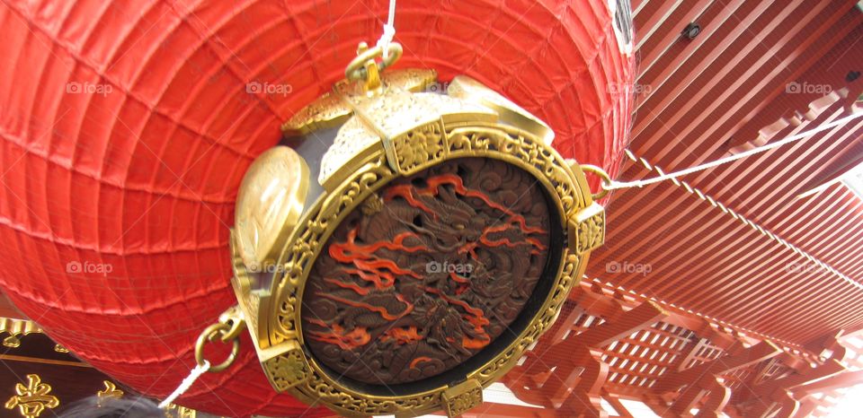 Asakusa Kannon. Tokyo, Japan. Giant Lantern at Kaminarimon Thunder Gate, before Sensoji Buddhist Temple and Gardens.