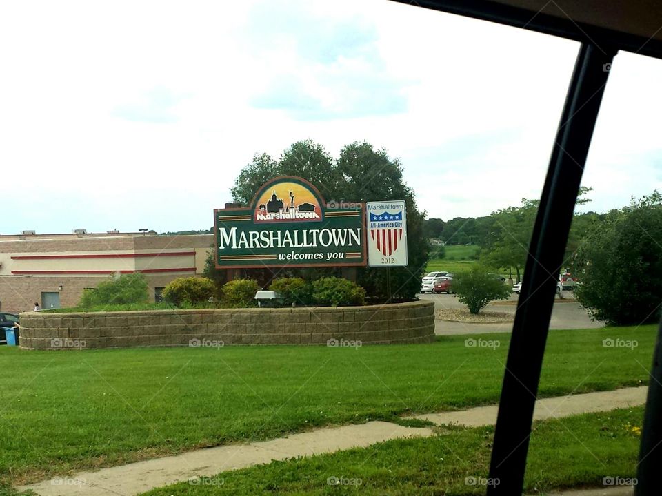 Marshalltown Welcome Sign