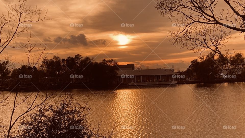 Evening working on nice sunset clouds fading with light Colours relatively calm conditions. 