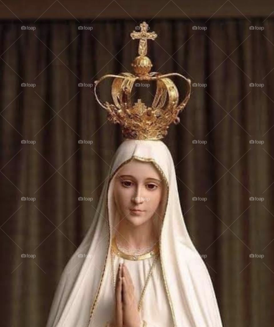 🙏 🇪🇸 Oh Maria, ruega por nosotros que recurrimos a ti.  Amén.  🇧🇷 Ó Maria, Nossa Senhora, rogai por nós que recorremos a vós. Amém. / 🇺🇸 O Mary, pray for us that we turn to you.  Amen. / 🇮🇹 O Madonna, prega per noi che ci rivolgiamo a te. Amen. 