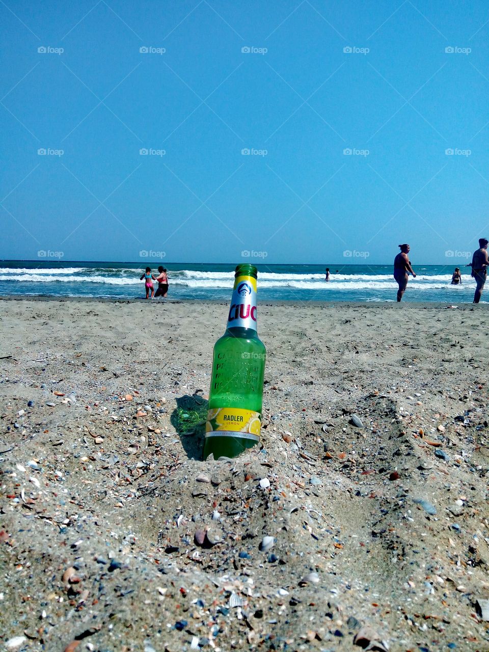 Summer hot, the best is cold beer