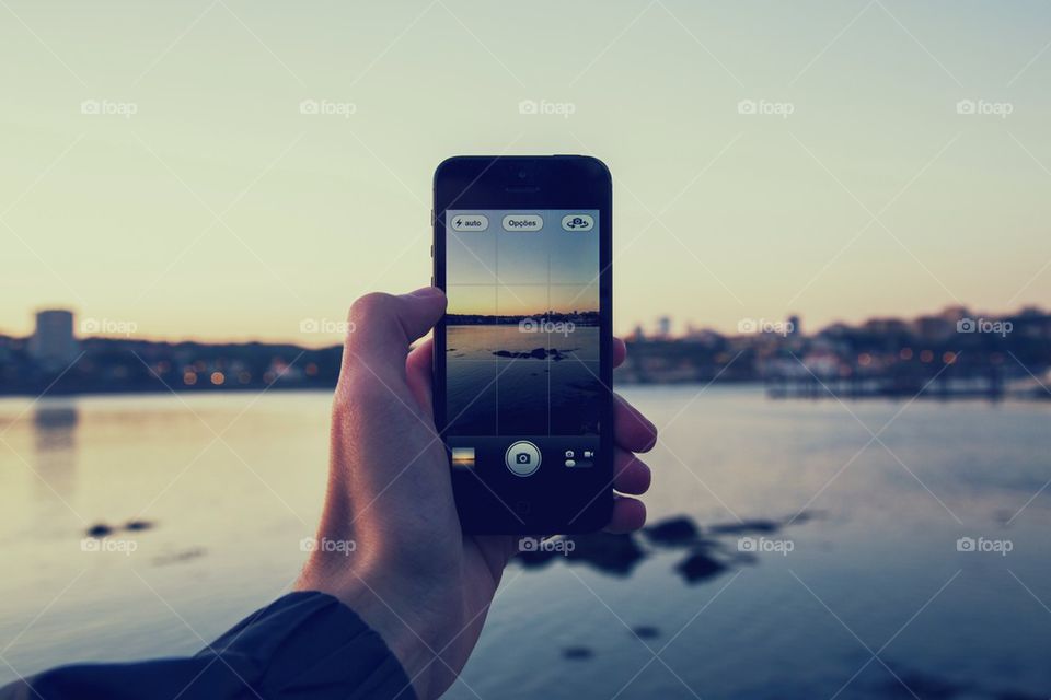 Photographing with iPhone