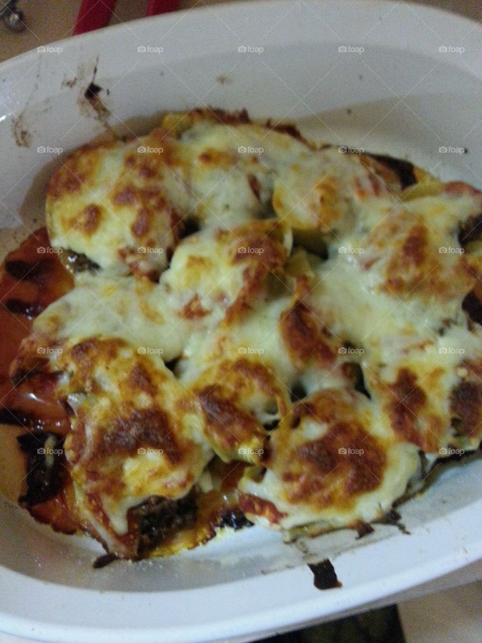 Cheesy spinach shells