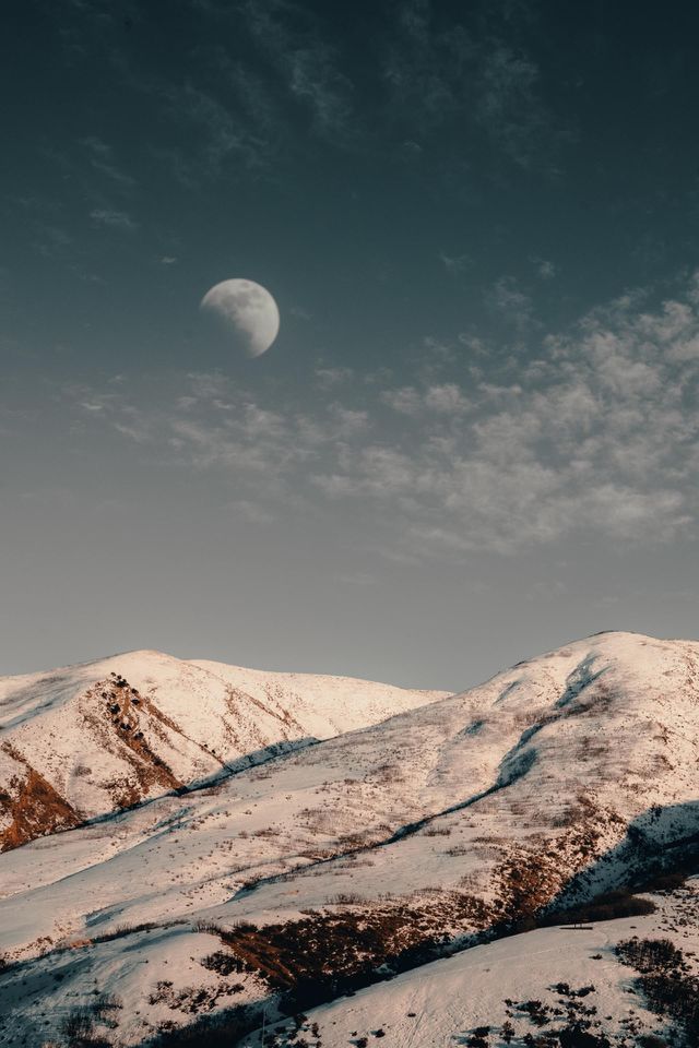 moon mountain