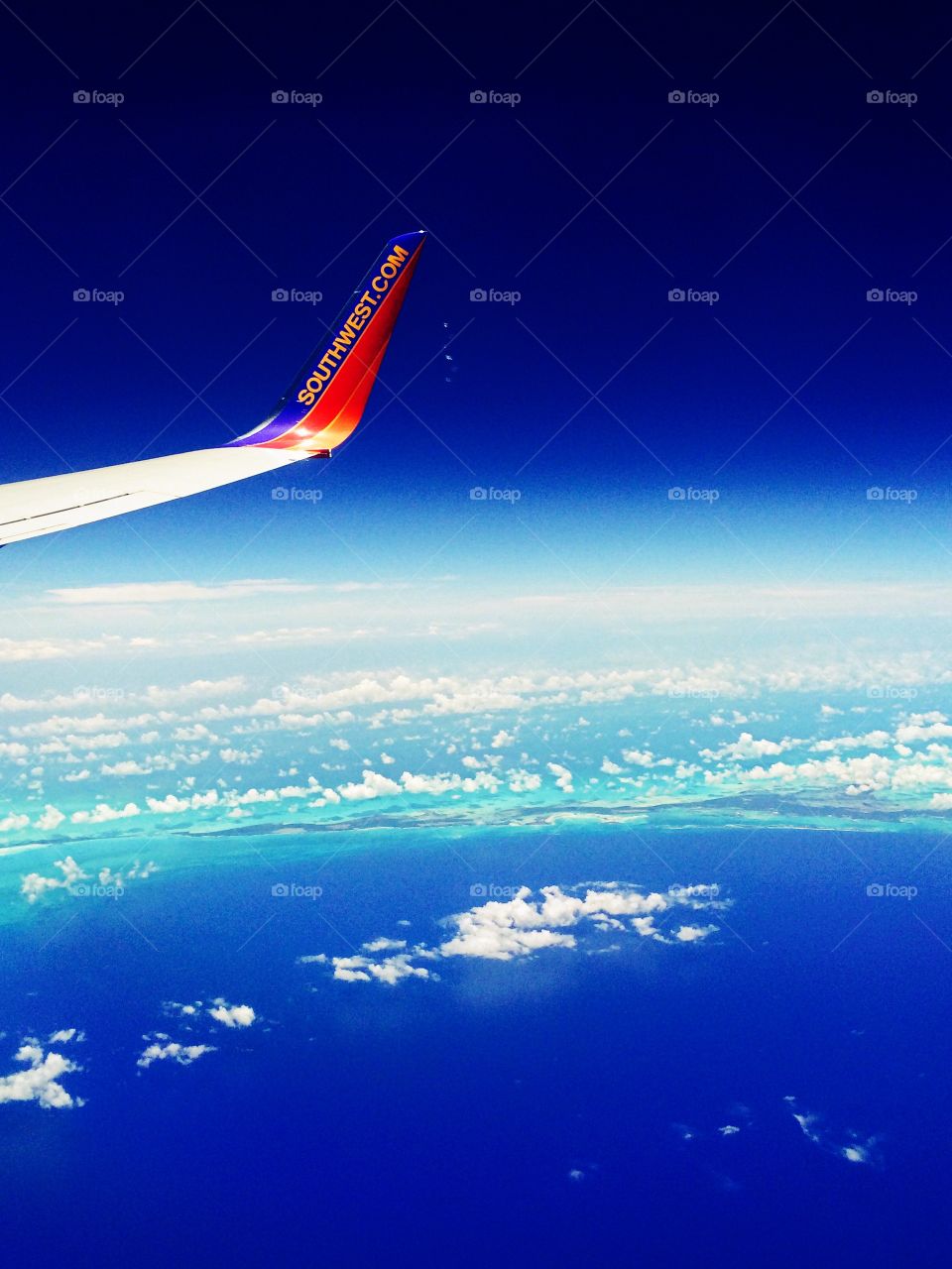 Atlantic Ocean . Southwest Airlines passing Atlantic Ocean 